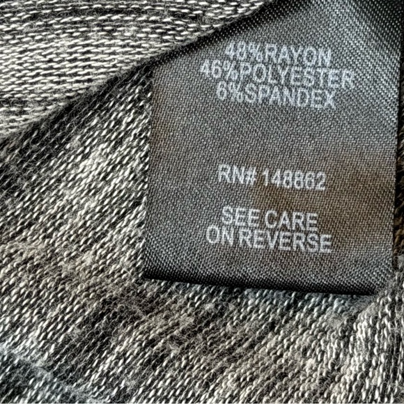 Torrid Favorite V-Neck Tunic Tee Bundle Black And Grey Textured Women’s  L - Picture 7 of 12